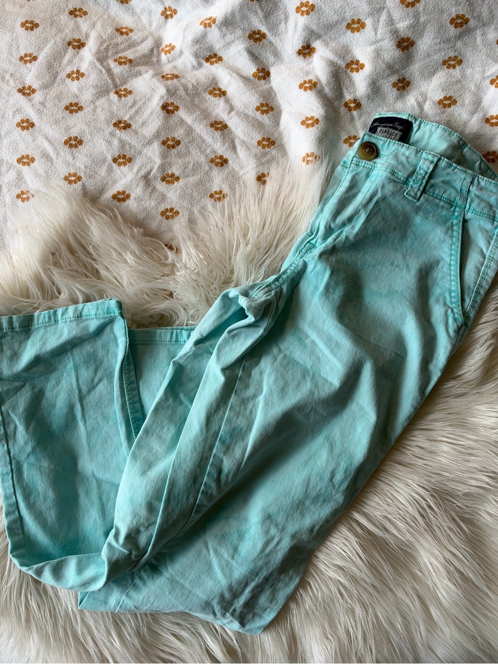 American Eagle Outfitters Straight Leg Jeans in Light Aqua